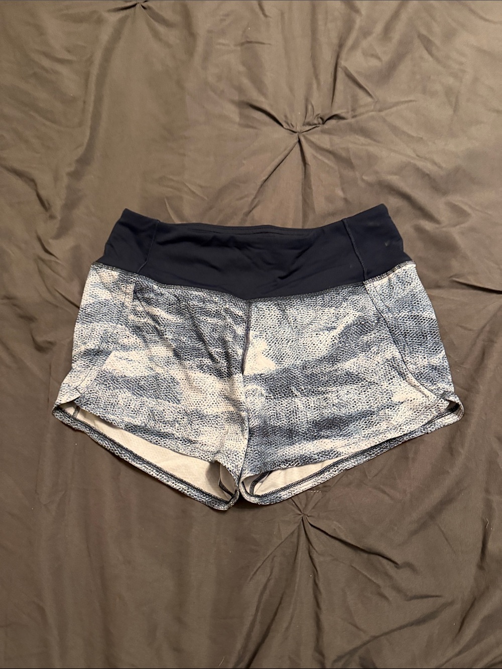 Women's Lululemon Navy Patterned Athletic Shorts